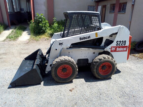 Bobcat S220, rok 2010 - 9