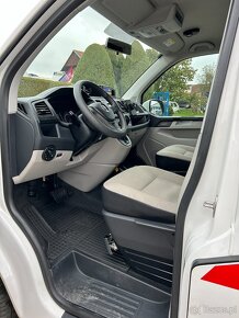 VW T6 2.0 TDI Ambulans / Karetka 4x4 - 9