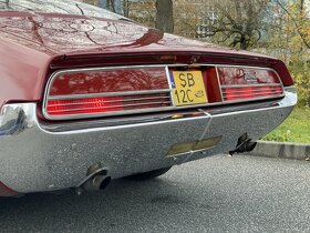 Oldsmobile Toronado De Luxe 1965r. - 9