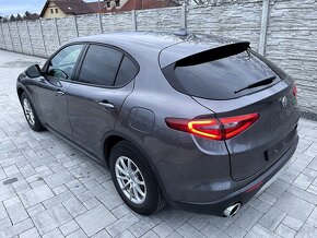 Alfa Romeo Stelvio 2.2 JTDM Business 8-Automatyczna - 9