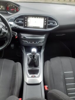 Peugeot 308 II 1.6 e-HDi Allure S&S - 9