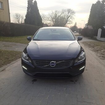 VOLVO V60 po lift z 2014r.- 2.0 diesel- 181KM - 9