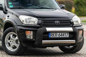 Toyota RAV4 - 9